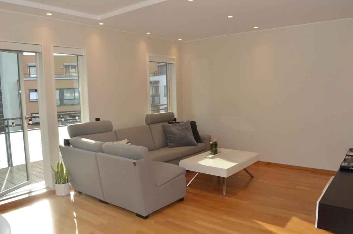Apartamento Pp1a-central-spacious,balcony, Family Withkids, Garage